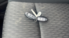 Nissan X-Trail 1.7 dCi N-Connecta 5dr Diesel Station Wagon